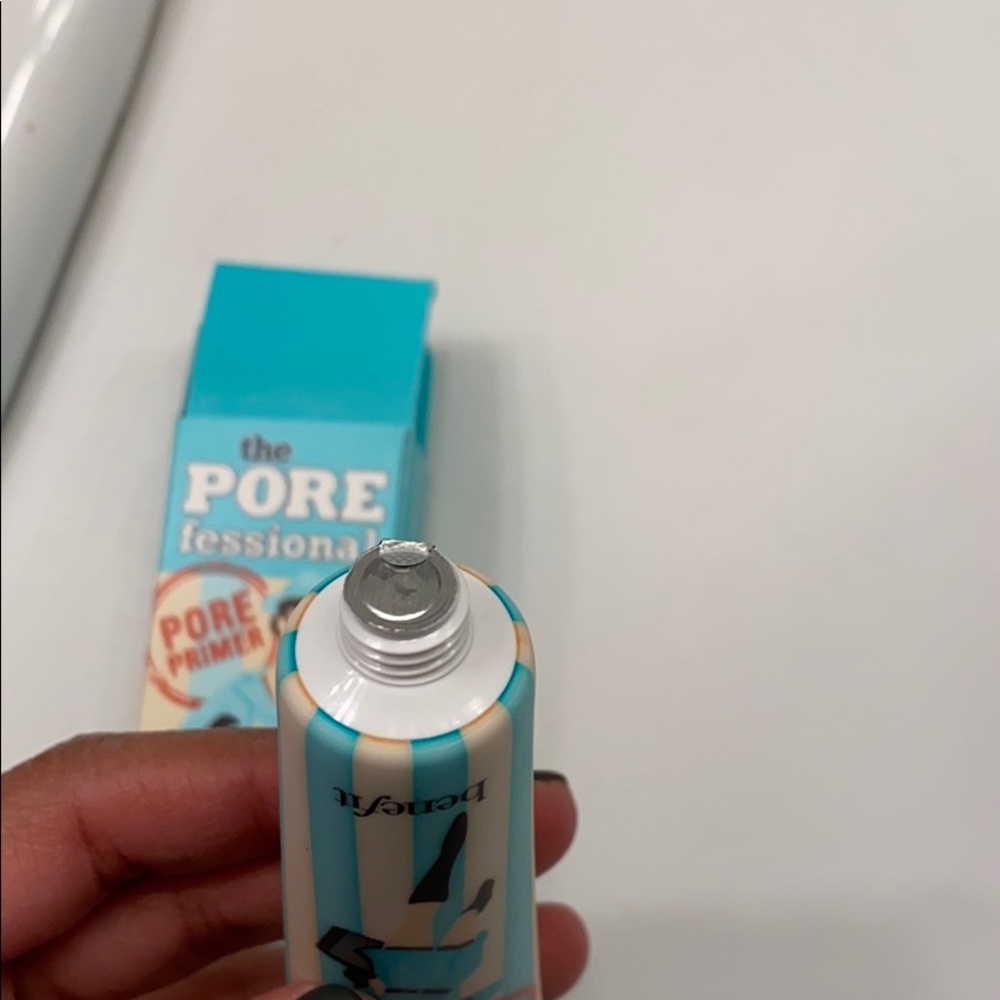 Smoothing face primer - Picture 3 of 3
